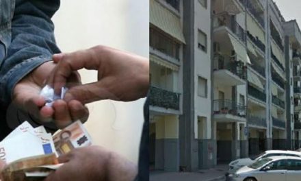 Spaccio di droga sotto i porticati del Parco Sant’Antonio di Afragola: polizia arresta giovane