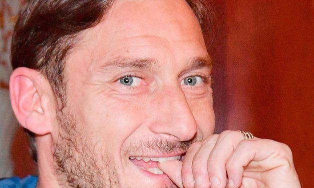 Francesco Totti, “Un capitano” stasera su Sky uno speciale sul campione romanista
