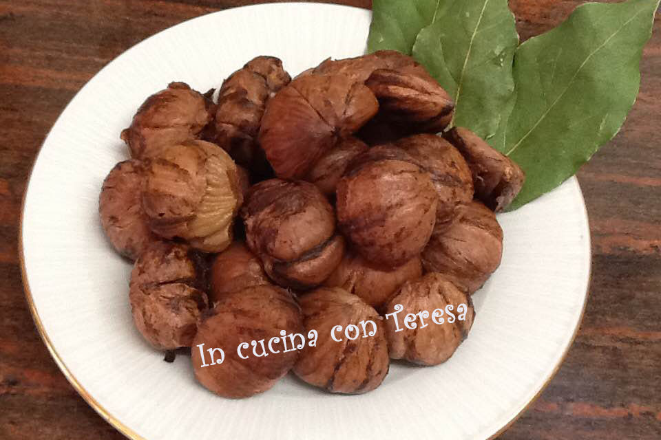 Castagne allesse, le vere regine d’autunno: come prepararle