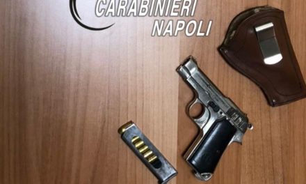 Crispano, i carabinieri arrestano un 41enne: aveva nascosto una pistola