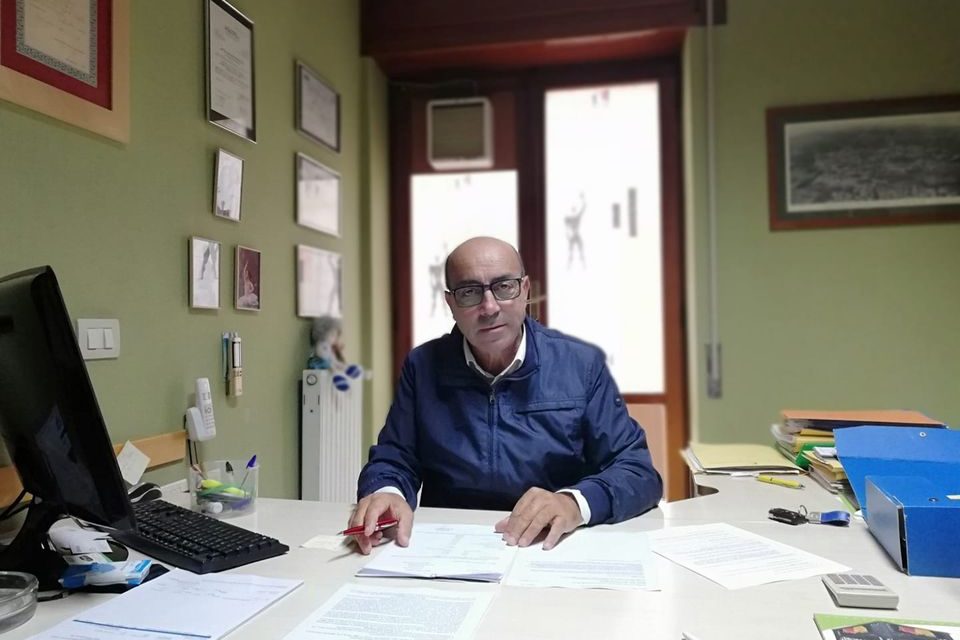 Cardito. Non entra in consiglio regionale Peppe Barra