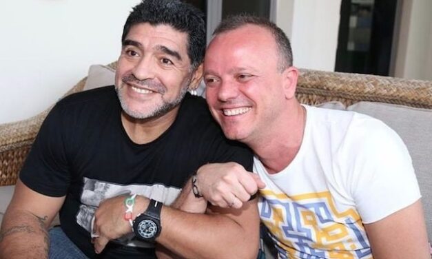Gigi D’Alessio nel ricordo speciale di Diego Armando Maradona