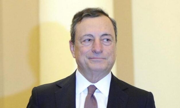 Draghi: “Allo scadere delle attuali restrizioni speriamo di riaprire le scuole”