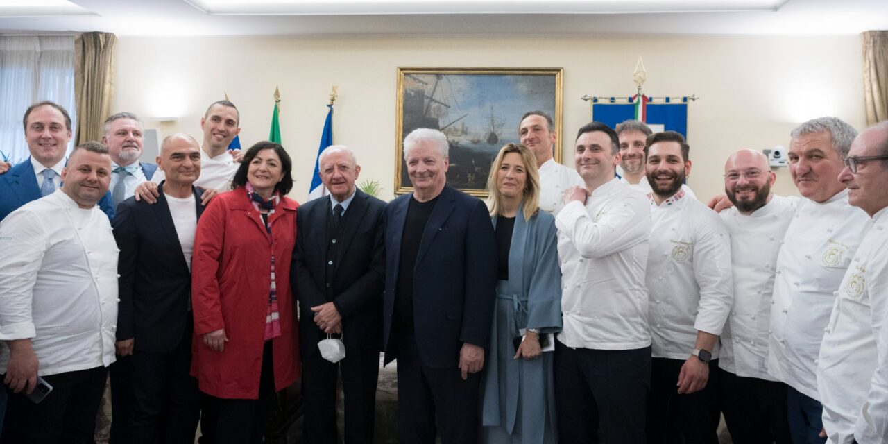 Il primo festival della pasticceria nuziale in Italia e in Europa a Napoli in piazza del Plebiscito il 17 maggio con Iginio Massari ed Enzo Miccio