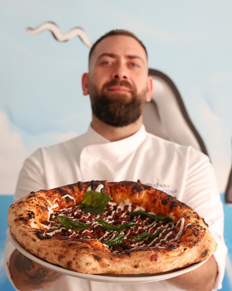 Stefano De Martino, uno stabiese sul tetto del mondo al Campionato Pizza DOC
