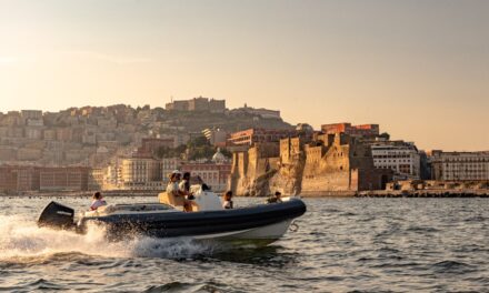 Il golfo di Napoli come risorsa per alleggerire la pressione turistica sul centro città. Di Fiore (SeaSide): “Turismo di alto livello non solo possibile ma necessario”