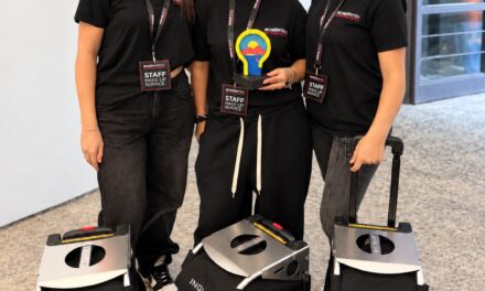 Premio del Comune di Napoli all’Accademia Liliana Paduano, e le sue allieve firmano il trucco della sfilata di Napoli Beyond